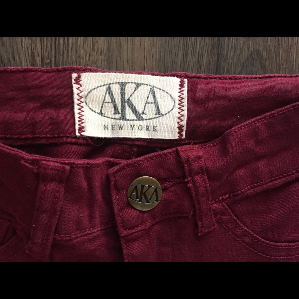 AKA NEW YORK Red Pants - Picture 3 of 7